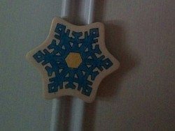 Magnets en bois peint
